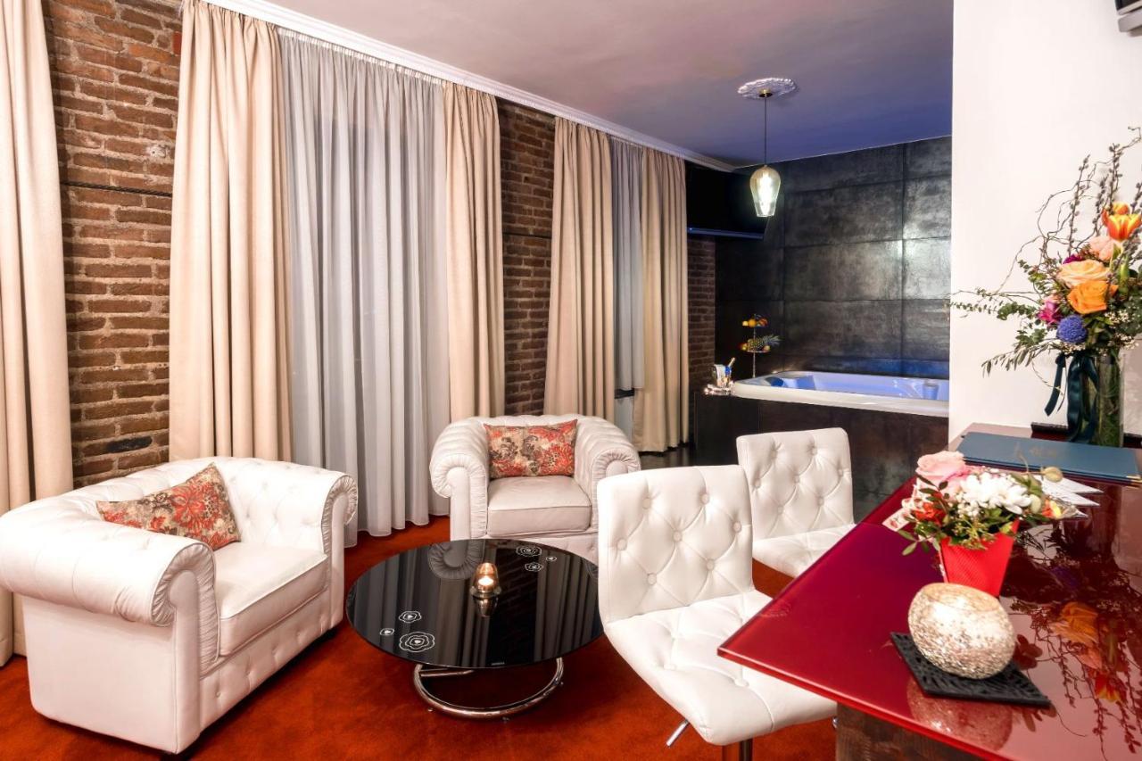 Hotel & Restoran Dvorac Gjalski Zabok Kültér fotó