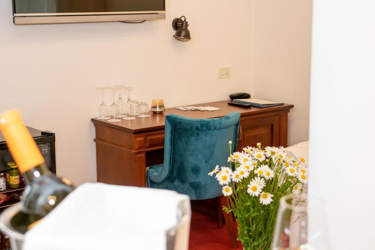 Hotel & Restoran Dvorac Gjalski Zabok Kültér fotó