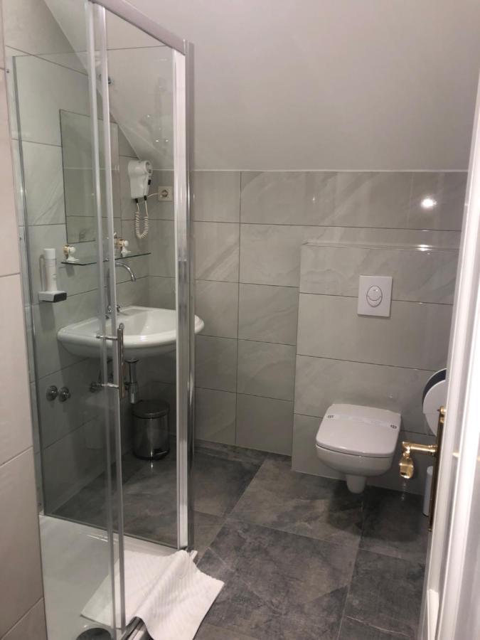 Hotel & Restoran Dvorac Gjalski Zabok Kültér fotó